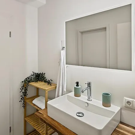 100qm Für 6 Gäste Nahe Der Weser Und Der Innenstadt Apartment *