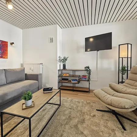 Apartment 100qm Für 6 Gäste Nahe Der Weser Und Der Innenstadt *