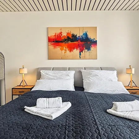 Apartment 100qm Für 6 Gäste Nahe Der Weser Und Der Innenstadt *