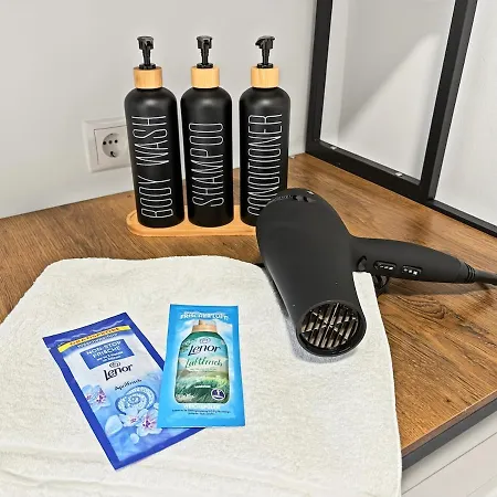 Apartment 100qm Für 6 Gäste Nahe Der Weser Und Der Innenstadt *