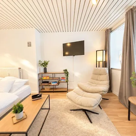 Apartment 100qm Für 6 Gäste Nahe Der Weser Und Der Innenstadt Bremen